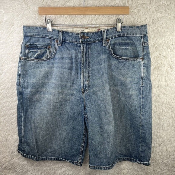 Levi’s Shorts 569 Men’s Size 36W Blue Denim Jean Loose Straight Stretch Jorts - Picture 3 of 16